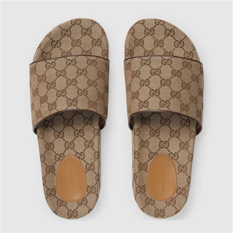 chinelo slide gucci original|Gucci sandals for men.